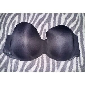 Strapless black bra size 40DD